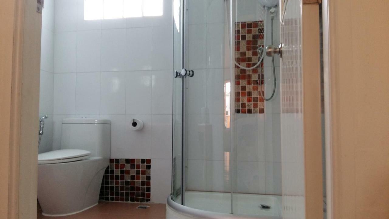 Jutharat Home Phra Nakhon Si Ayutthaya Dış mekan fotoğraf